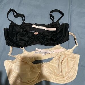 Victoria’s Secret Bras Size 38DDD Never Worn